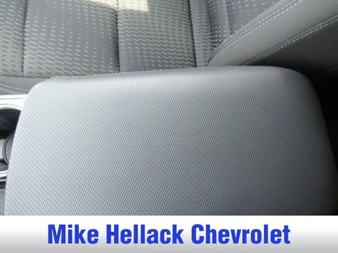 Used 2025 Chevrolet Equinox LT image 31