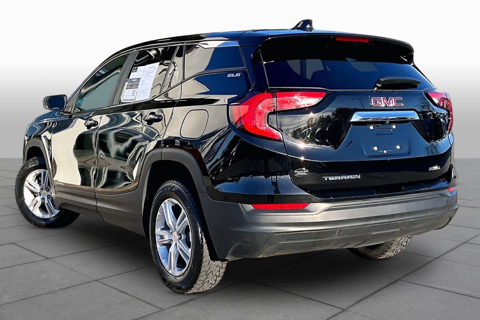 Used 2021 GMC Terrain SLE AWD/4WD image 11