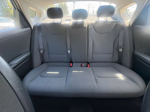 Used 2025 Kia K4 FWD image 33