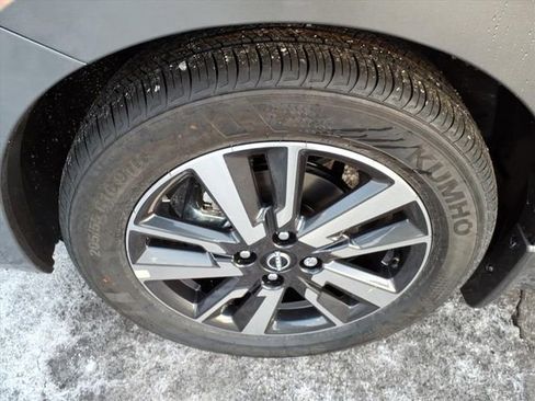 New 2025 Nissan Versa SV w/ Trunk Package image 9