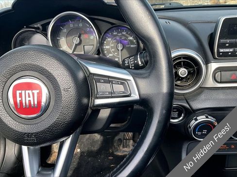 Used 2018 FIAT 124 Spider Classica RWD image 17