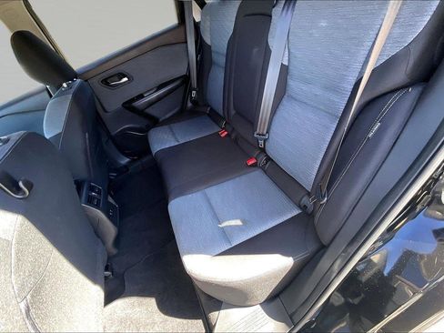 Certified 2023 Nissan Rogue SV image 26