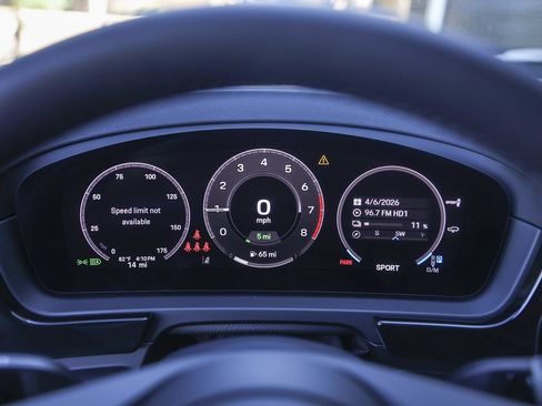 New 2026 Porsche Cayenne E-Hybrid Coupe AWD/4WD image 19