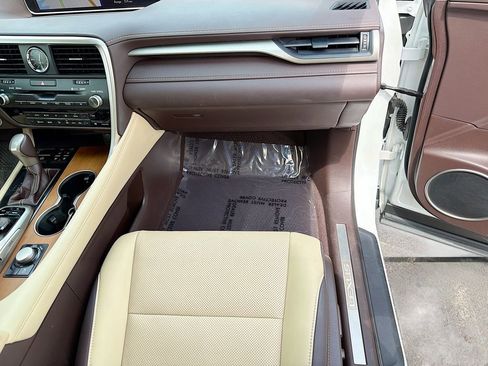 Used 2018 Lexus RX 350 350 w/ Premium Package image 18