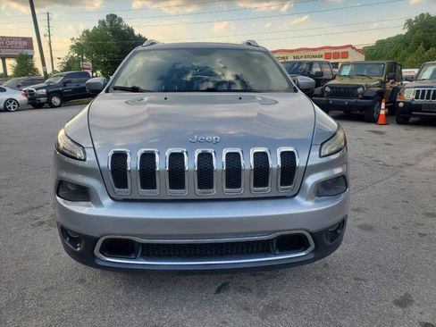 Used 2016 Jeep Cherokee Limited FWD image 2