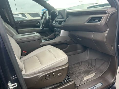 Used 2024 Chevrolet Tahoe LT w/ Luxury Package image 13