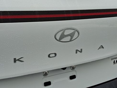 Certified 2025 Hyundai Kona Limited image 31