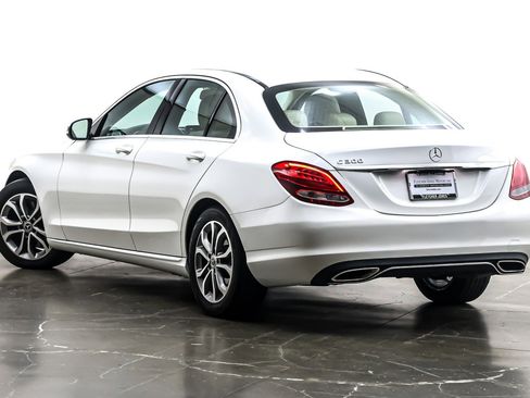 Used 2017 Mercedes-Benz C 300 Sedan image 12