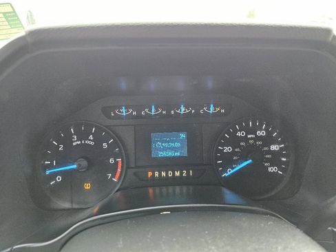 Used 2017 Ford F250 XL w/ Power Equipment Group AWD/4WD image 13