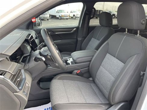 New 2025 GMC Acadia Elevation w/ LPO, Floor Liner Package image 11