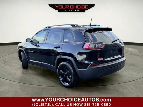 Used 2020 Jeep Cherokee Latitude Plus AWD/4WD image 3