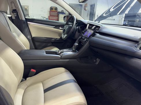 Used 2018 Honda Civic EX-L image 26