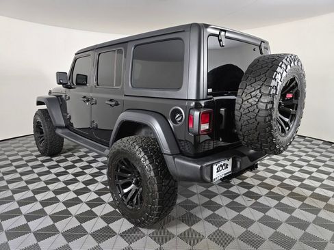 Used 2023 Jeep Wrangler Sport image 5