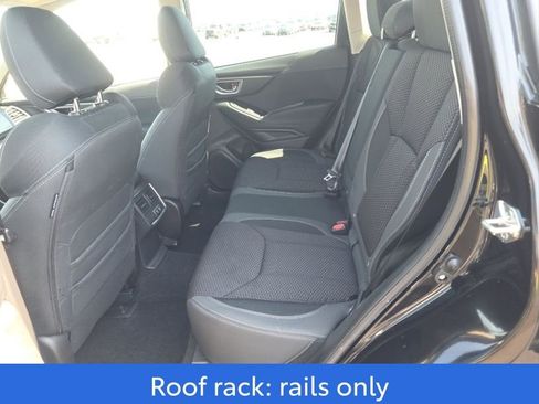 Used 2023 Subaru Forester Premium image 9