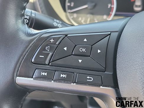 Used 2020 Nissan Sentra SV FWD image 22