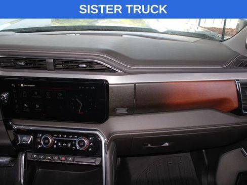 Used 2024 GMC Sierra 3500 Denali w/ Denali Reserve Package image 29