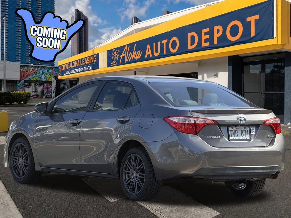 Used 2017 Toyota Corolla LE FWD image 3