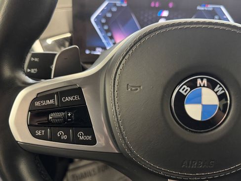 Used 2023 BMW X7 xDrive40i w/ Executive Package AWD/4WD image 41