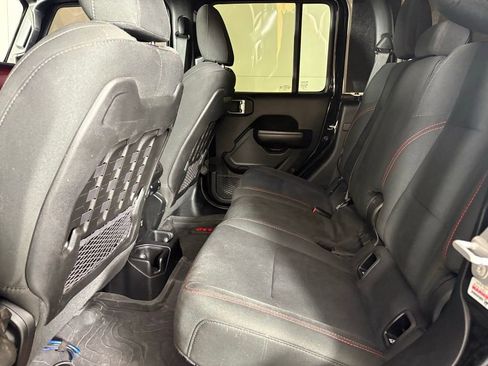 Used 2020 Jeep Gladiator Rubicon image 40