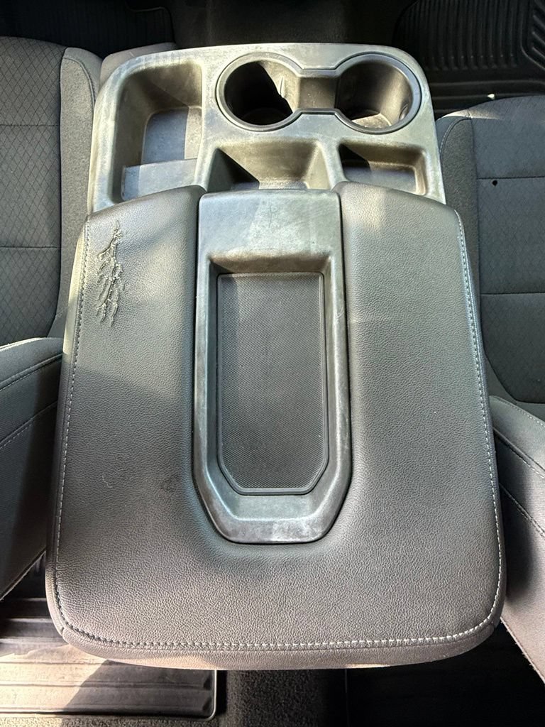 Used 2019 Chevrolet Silverado 1500 LT w/ All-Star Edition AWD/4WD image 19