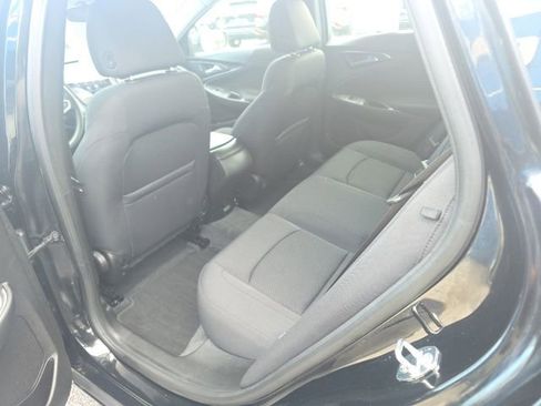 Used 2022 Chevrolet Malibu LS FWD image 25