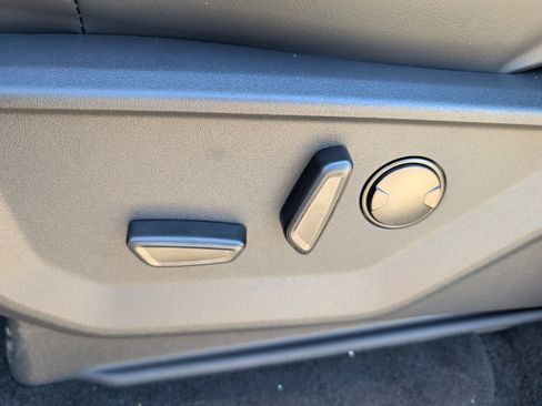 New 2025 Ford Expedition Platinum w/ Driver's Package image 23