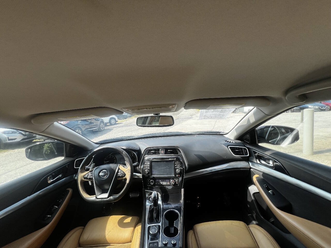 Used 2016 Nissan Maxima SR FWD image 12