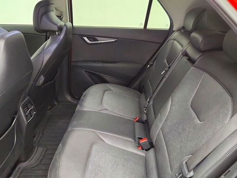 Used 2023 Kia Niro Wave image 20