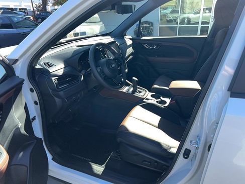 Certified 2025 Subaru Forester Touring w/ Protection Package image 7