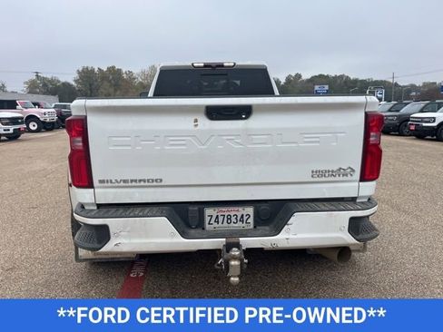 Used 2022 Chevrolet Silverado 3500 High Country w/ Safety Package II image 38