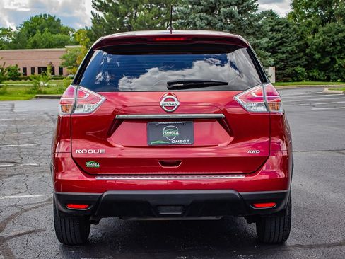 Used 2016 Nissan Rogue S AWD/4WD image 7