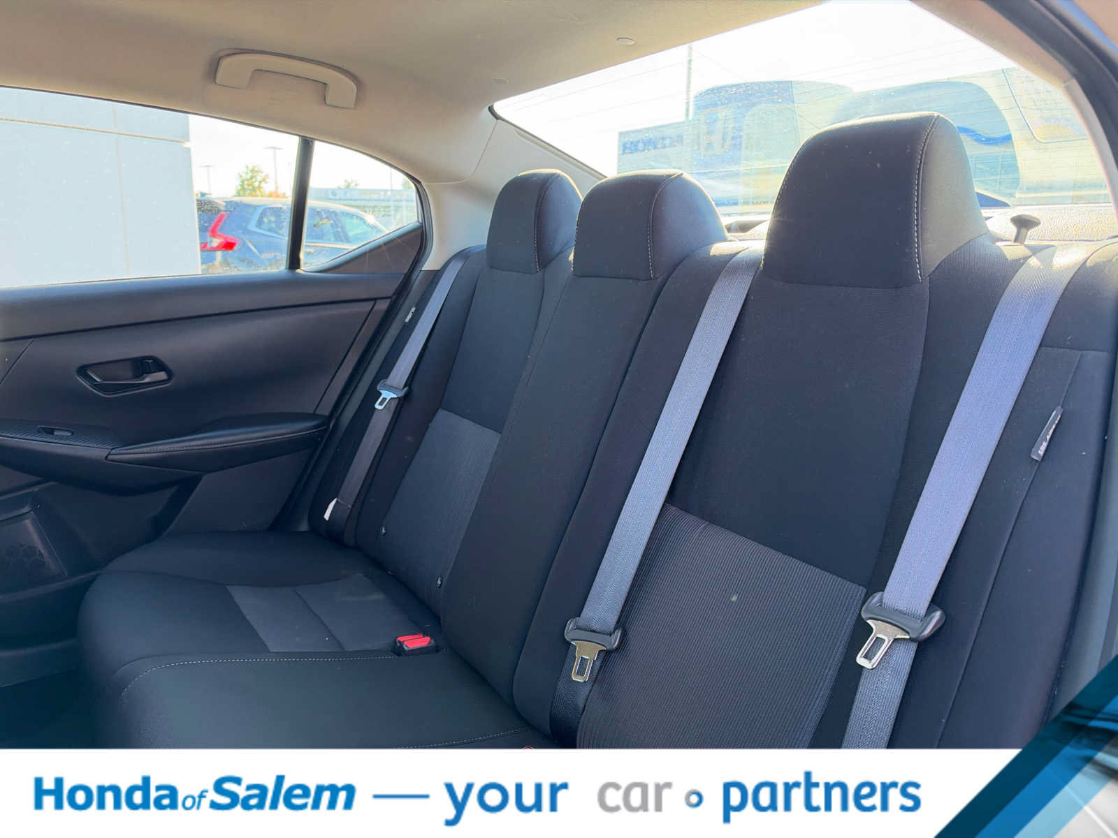 Used 2024 Nissan Sentra SV FWD image 13