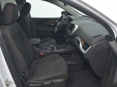 Used 2020 GMC Terrain SLE FWD image 11