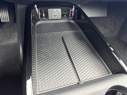 New 2026 Ford Mustang Mach-E Select RWD image 31