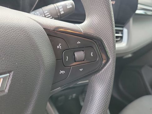 Used 2025 Chevrolet TrailBlazer LT AWD/4WD image 28