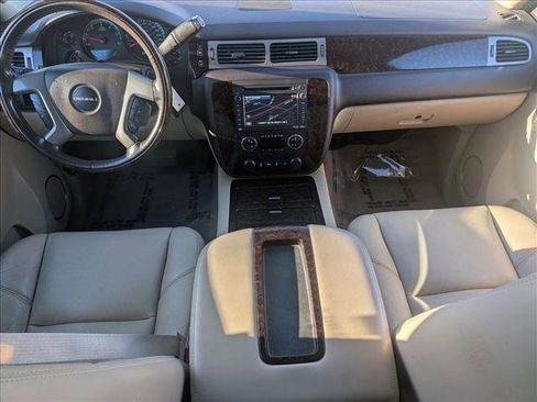 Used 2014 GMC Yukon Denali image 19