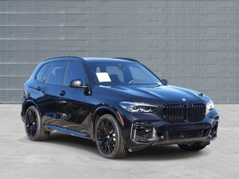 Certified 2023 BMW X5 sDrive40i w/ M Sport Package image 1