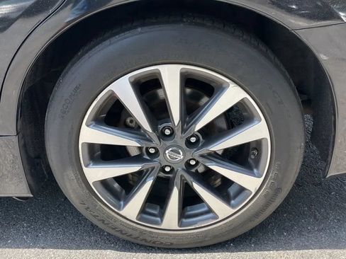 Used 2016 Nissan Altima 2.5 SL w/ 2.5 Technology w/LED Package FWD image 18