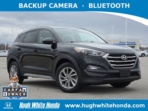 Used 2017 Hyundai Tucson SE image 1