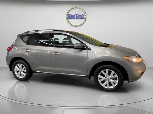 Used 2012 Nissan Murano SV AWD/4WD image 8