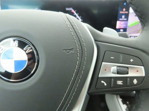 New 2026 BMW X5 sDrive40i w/ Premium Package image 12