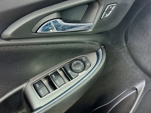 Used 2019 Chevrolet Malibu LT FWD image 19