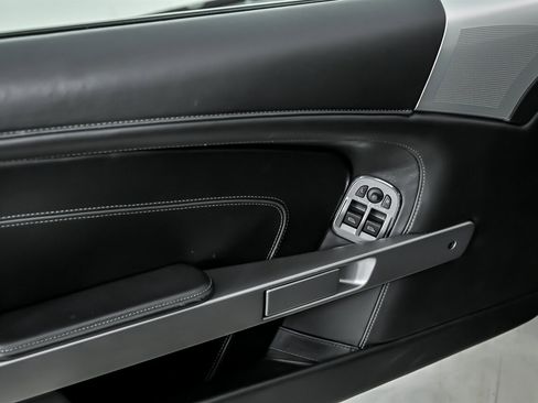 Used 2012 Aston Martin Virage Volante image 21