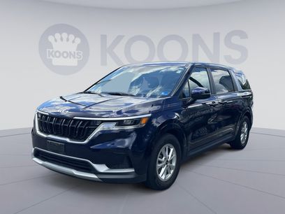 Used 2024 Kia Carnival LX