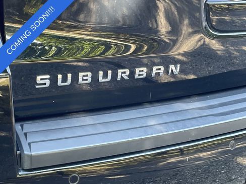 Used 2019 Chevrolet Suburban LT AWD/4WD image 44