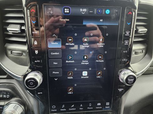 Used 2024 RAM 2500 Laramie w/ Night Edition image 56