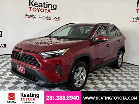 Used 2025 Toyota RAV4 XLE FWD image 10