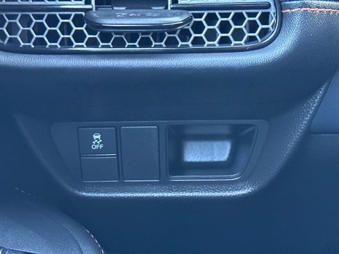 Used 2024 Honda HR-V Sport image 29