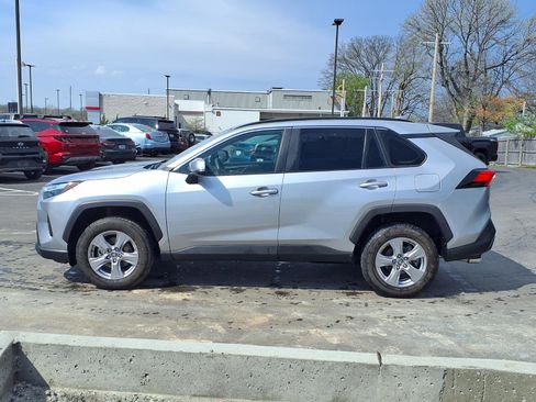 Certified 2025 Toyota RAV4 XLE image 28