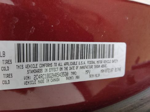 Used 2017 Chrysler Pacifica Touring-L FWD image 33